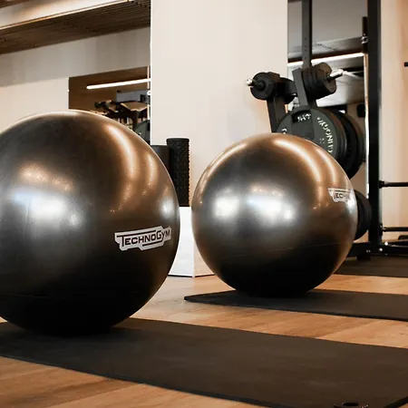 Hayashi Residence - Free Gym&Parking 4*