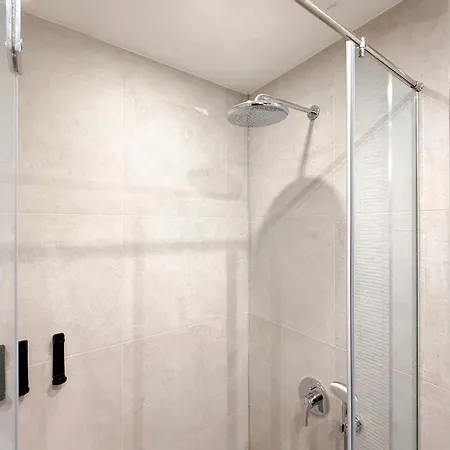 Hotel Hayashi - Free Gym And Parking
